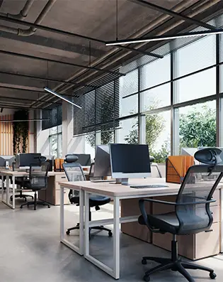 Vue d’un bâtiment tertiaire en construction piloté par SV Réalisations mobile